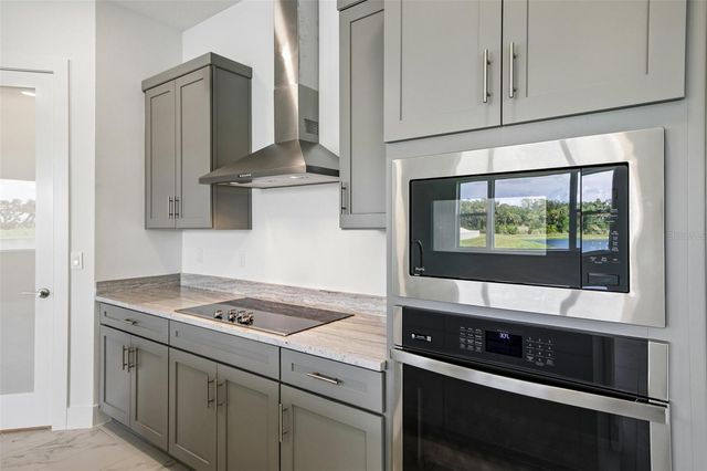 8255 GOLDEN BEACH COURT, Parrish, FL 34219
