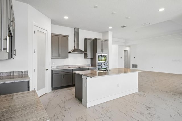 8255 GOLDEN BEACH COURT, Parrish, FL 34219