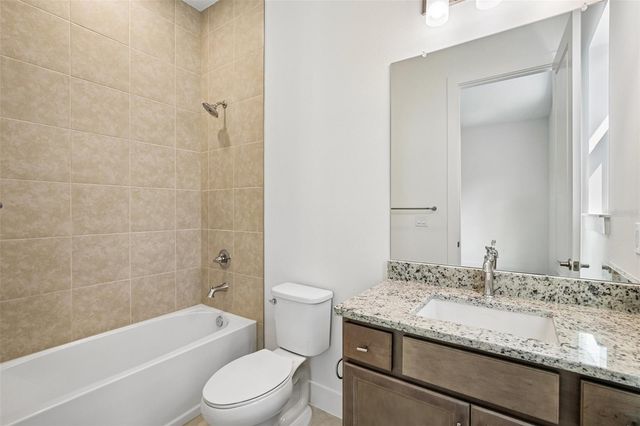 8255 GOLDEN BEACH COURT, Parrish, FL 34219