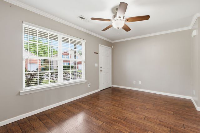 409 Scotts Creek Trl, Hermitage, TN 37076