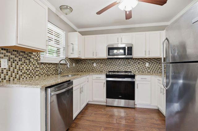 409 Scotts Creek Trl, Hermitage, TN 37076