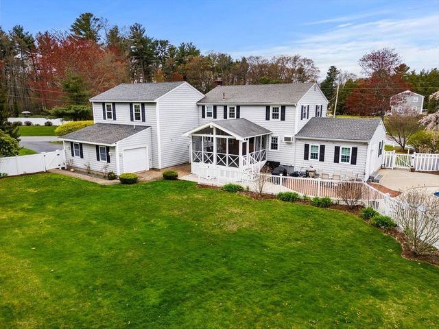 7 Leary Dr., Tewksbury, MA 01876