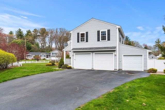 7 Leary Dr., Tewksbury, MA 01876