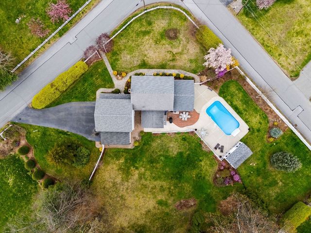 7 Leary Dr., Tewksbury, MA 01876