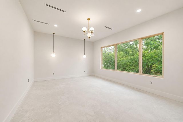 3023 Nottingham Street, West University Place, TX 77005