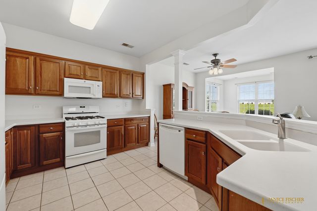 11620 Windsor Drive, Huntley, IL 60142