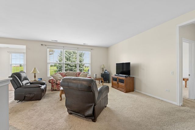 11620 Windsor Drive, Huntley, IL 60142