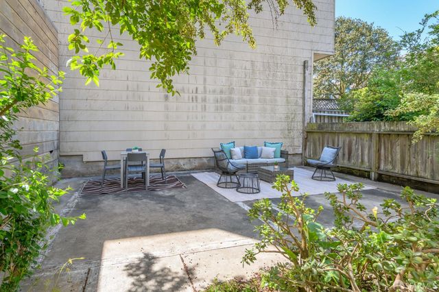 521 Judah Street, San Francisco, CA 94122