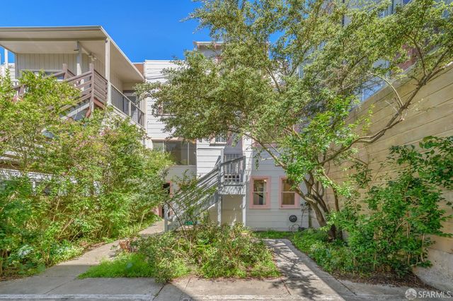 521 Judah Street, San Francisco, CA 94122