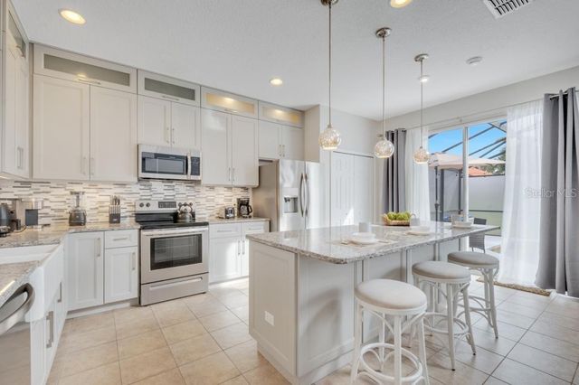 162 CORDOVA AVENUE, Davenport, FL 33897