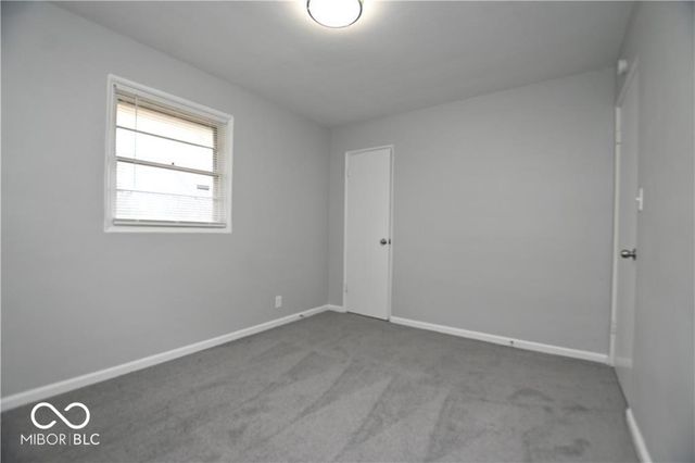 5820 E 40th Street, Indianapolis, IN 46226