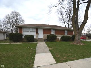 5820 E 40th Street, Indianapolis, IN 46226