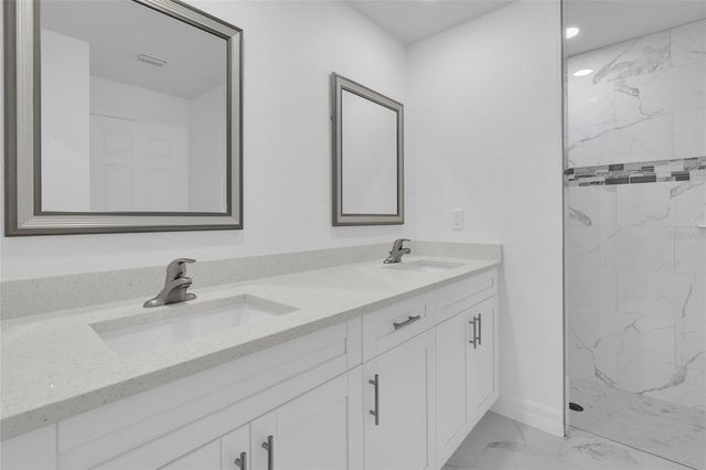 310 NE 9TH TERRACE, Cape Coral, FL 33909