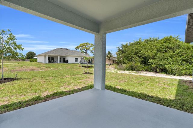 310 NE 9TH TERRACE, Cape Coral, FL 33909
