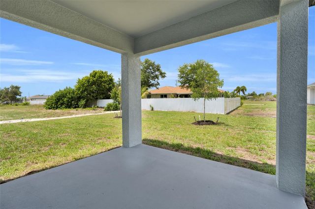 310 NE 9TH TERRACE, Cape Coral, FL 33909
