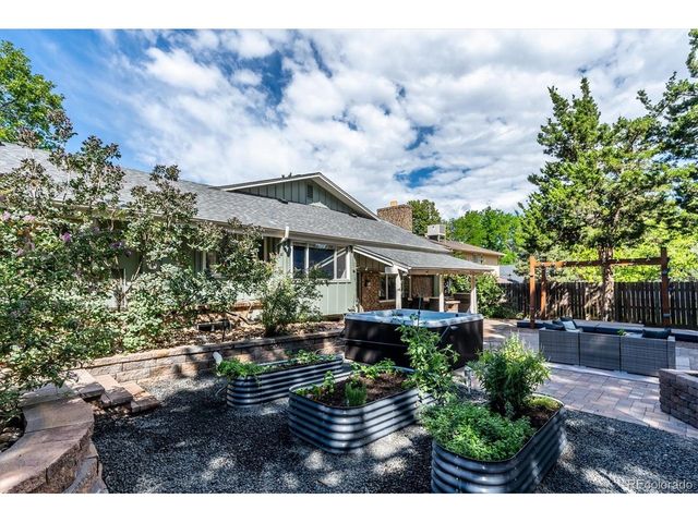 3924 S Wabash St, Denver, CO 80237