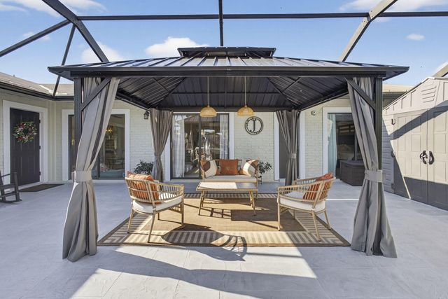 5602 Golden Eagle Circle, Palm Beach Gardens, FL 33418