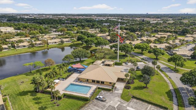 5602 Golden Eagle Circle, Palm Beach Gardens, FL 33418