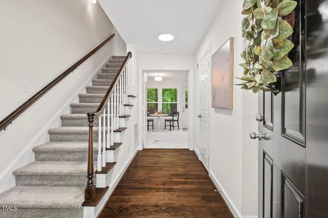 120 Kingston Drive, Chapel Hill, NC 27514