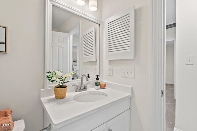 120 Kingston Drive, Chapel Hill, NC 27514
