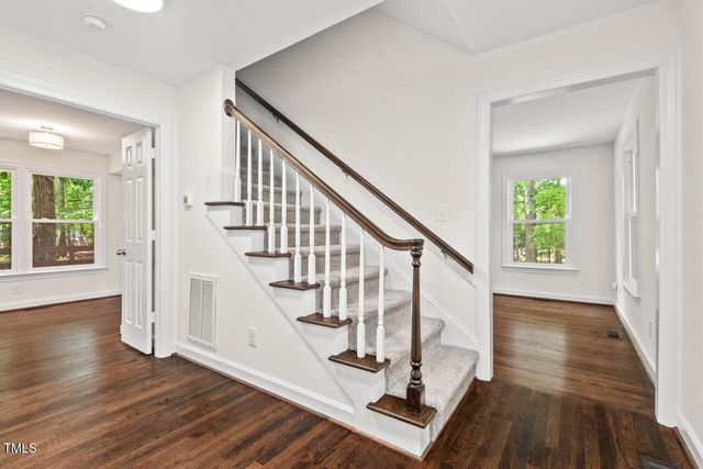 120 Kingston Drive, Chapel Hill, NC 27514