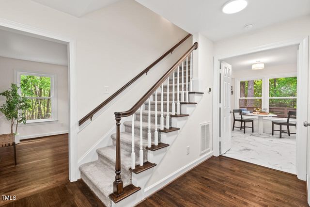120 Kingston Drive, Chapel Hill, NC 27514