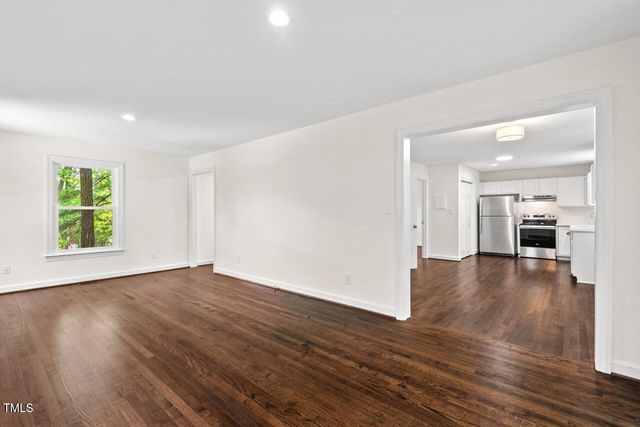 120 Kingston Drive, Chapel Hill, NC 27514