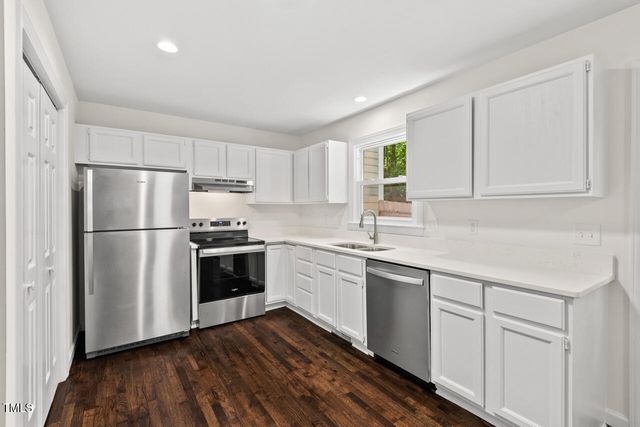 120 Kingston Drive, Chapel Hill, NC 27514