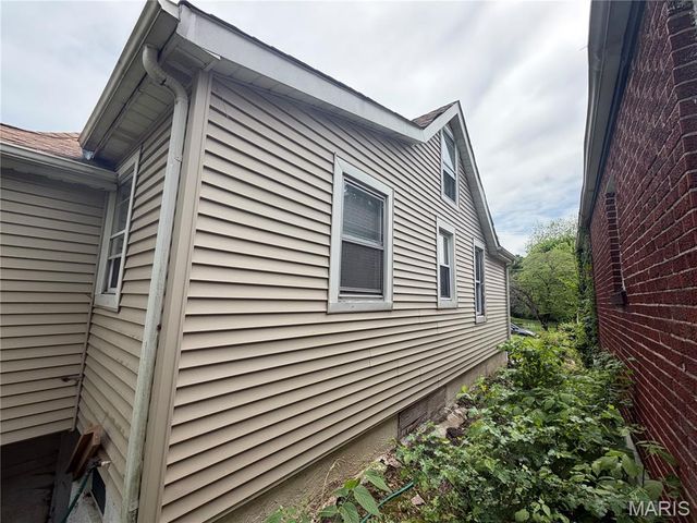 7043 Florence Place, Jennings, MO 63136