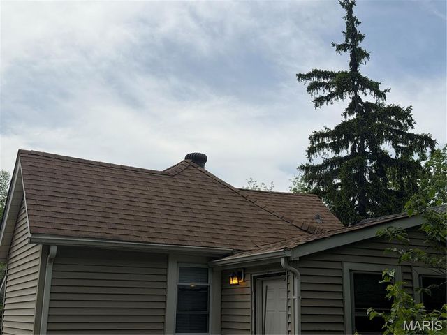 7043 Florence Place, Jennings, MO 63136