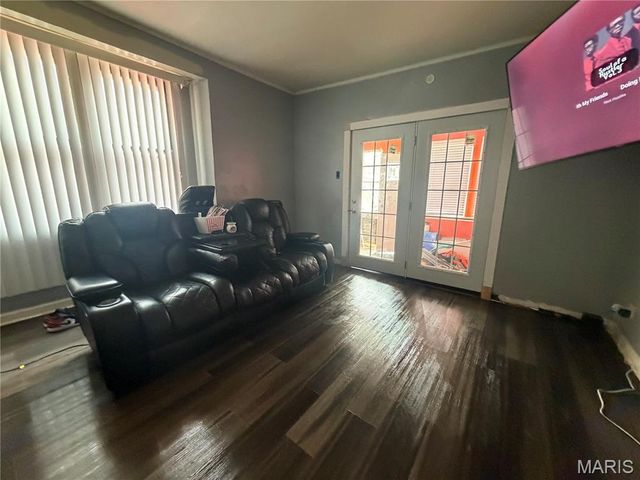 7043 Florence Place, Jennings, MO 63136