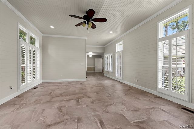 2426 County Road 52, Moundville, AL 35474