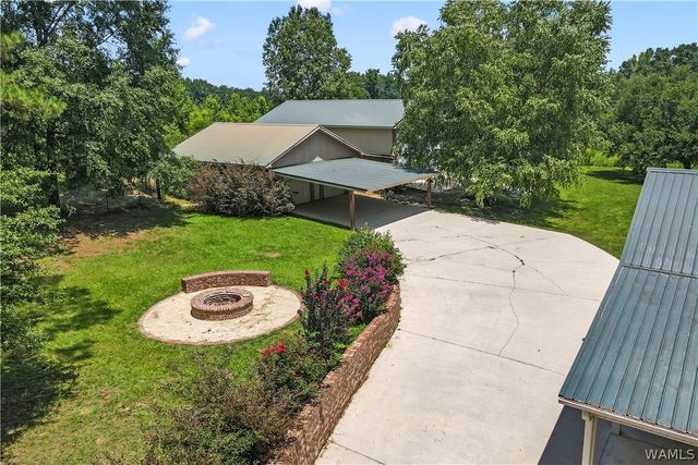2426 County Road 52, Moundville, AL 35474