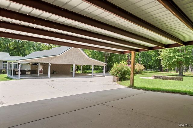 2426 County Road 52, Moundville, AL 35474