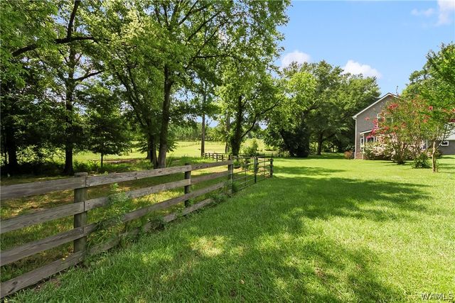 2426 County Road 52, Moundville, AL 35474