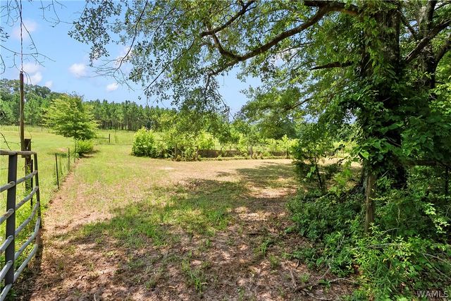 2426 County Road 52, Moundville, AL 35474