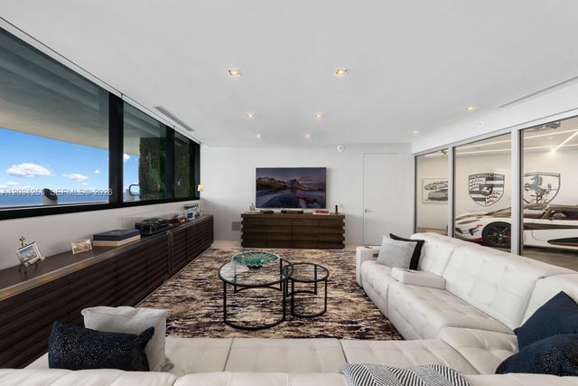 18555 Collins Ave 4405, Sunny Isles Beach, FL 33160