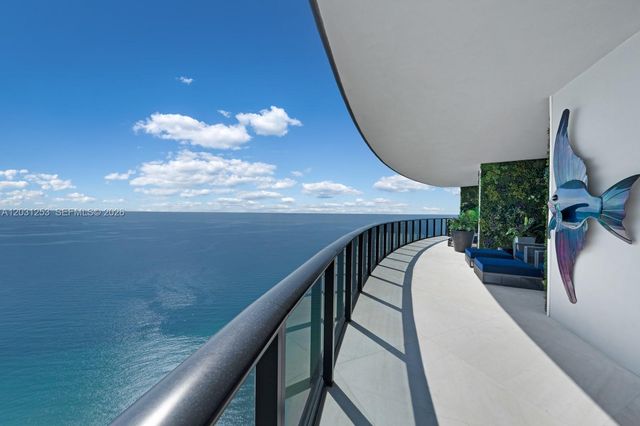 18555 Collins Ave 4405, Sunny Isles Beach, FL 33160