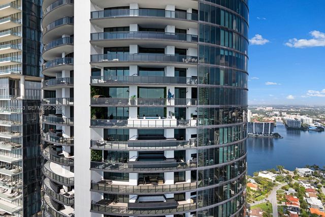 18555 Collins Ave 4405, Sunny Isles Beach, FL 33160