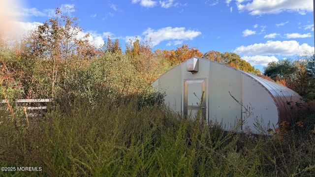 19-23 Roberts Road, Millstone, NJ 08535