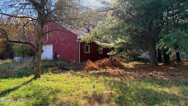 19-23 Roberts Road, Millstone, NJ 08535