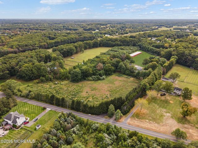19-23 Roberts Road, Millstone, NJ 08535