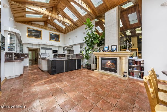 19-23 Roberts Road, Millstone, NJ 08535