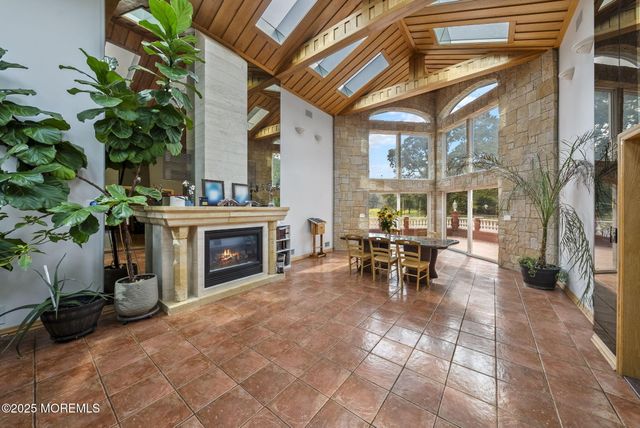19-23 Roberts Road, Millstone, NJ 08535