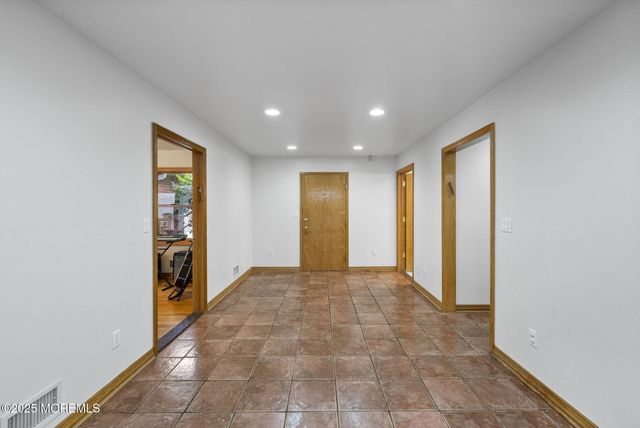 19-23 Roberts Road, Millstone, NJ 08535