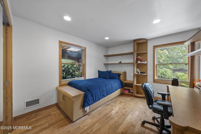 19-23 Roberts Road, Millstone, NJ 08535