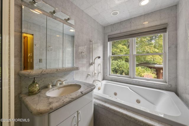 19-23 Roberts Road, Millstone, NJ 08535