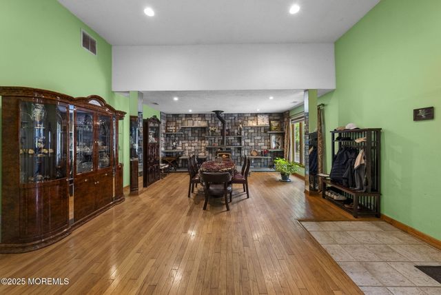 19-23 Roberts Road, Millstone, NJ 08535