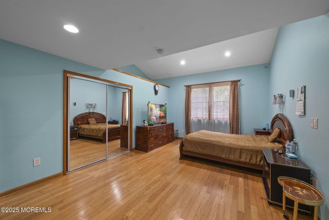 19-23 Roberts Road, Millstone, NJ 08535