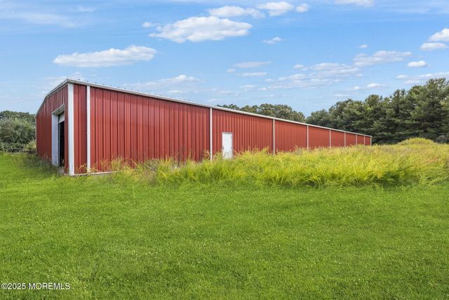 19-23 Roberts Road, Millstone, NJ 08535